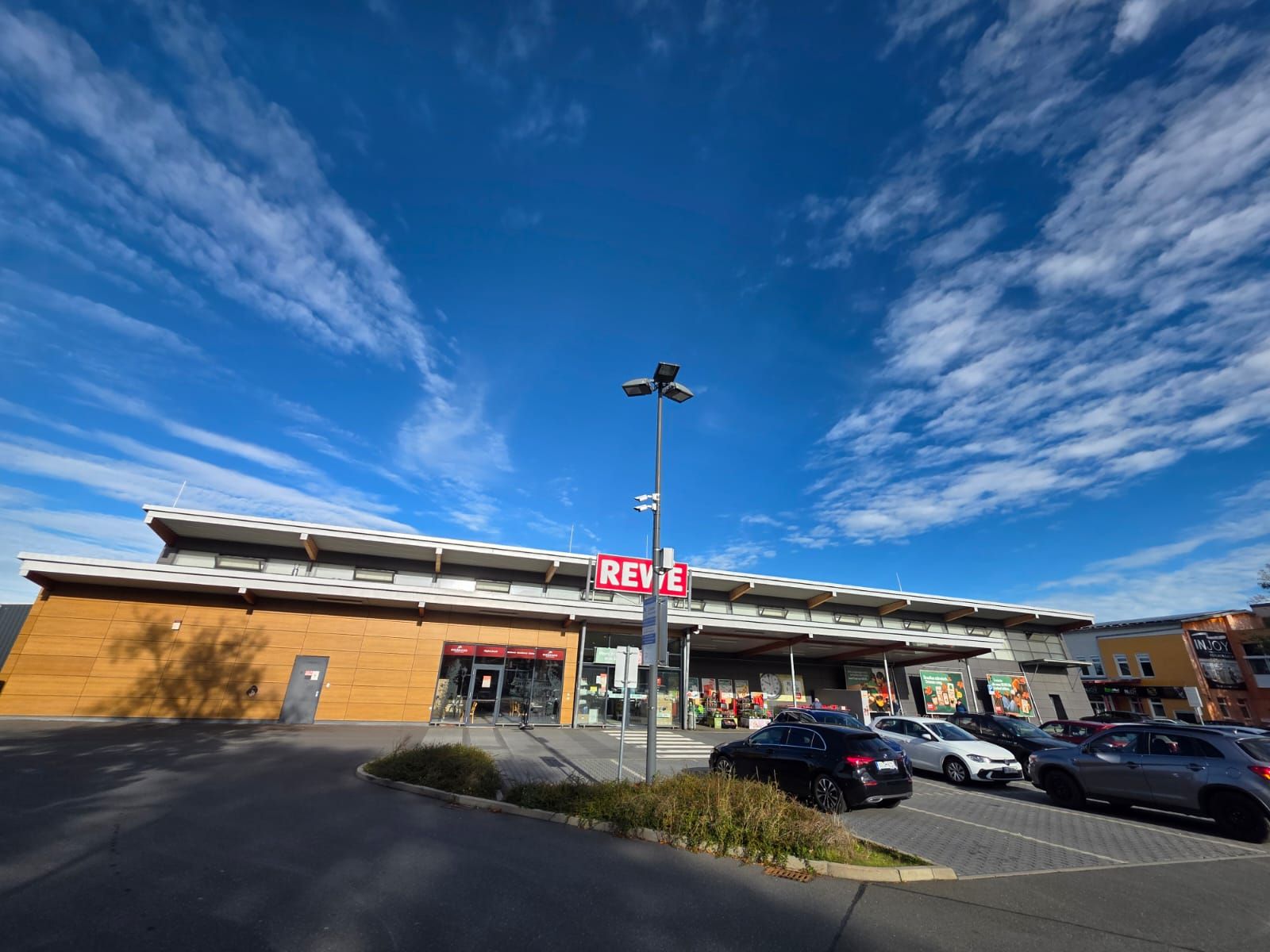 REWE Markt in Reichenbach, Außenansicht